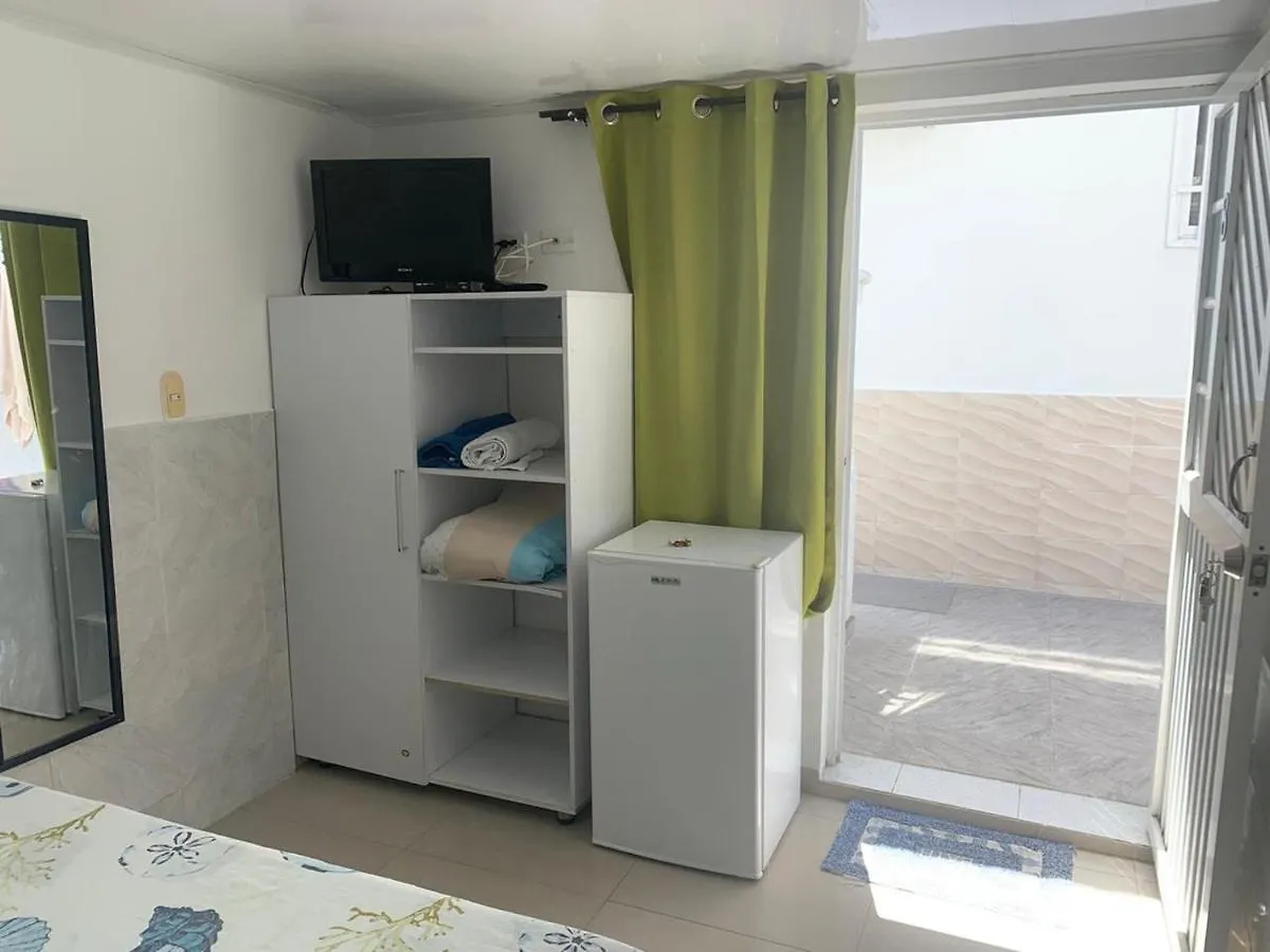 ゲストハウス Posada Cocos Place San Andrés